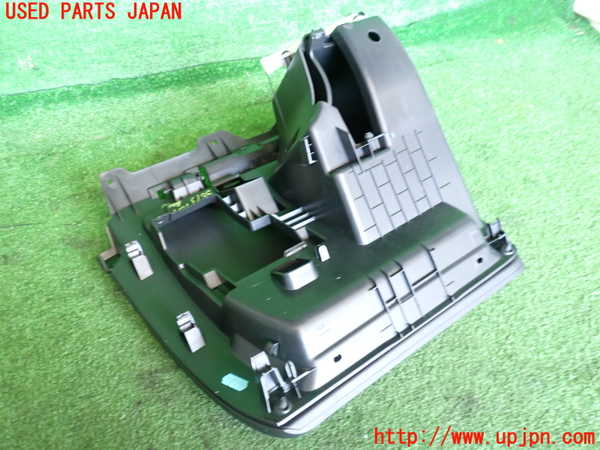 2UPJ-36737516]DSオートモビルズ・DS 3(DS3 クロスバック)(D34HN05)グローブボックス1 中古_m0002.jpg