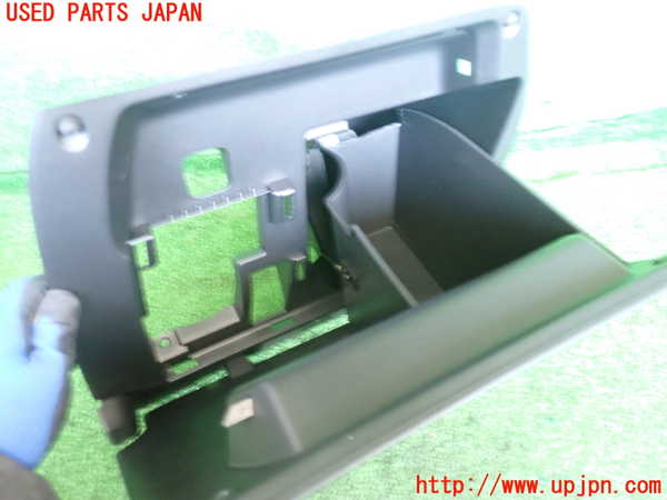 2UPJ-36737516]DSオートモビルズ・DS 3(DS3 クロスバック)(D34HN05)グローブボックス1 中古_m0003.jpg
