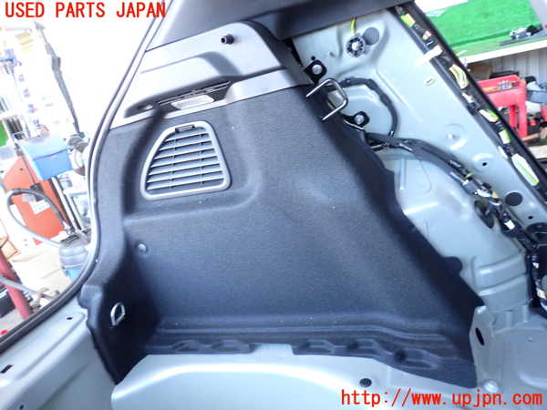 2UPJ-36737680]DSオートモビルズ・DS 3(DS3 クロスバック)(D34HN05)左リアピラートリム 中古_m0003.jpg