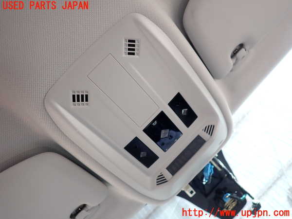 2UPJ-36736411]DSオートモビルズ・DS 3(DS3 クロスバック)(D34HN05)ルームランプ1 (真中 1列目) 中古_m0001.jpg