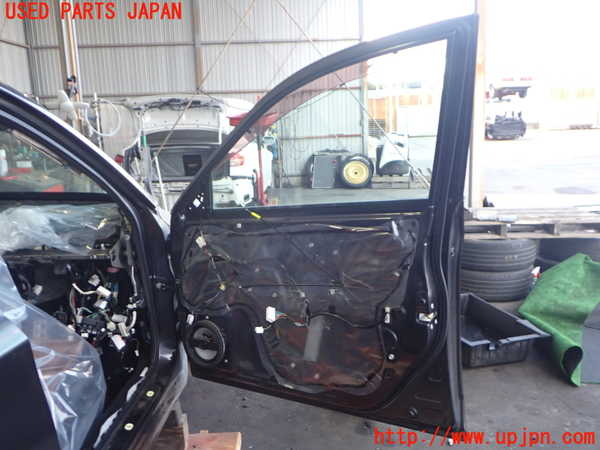 5UPJ-36741230]インプレッサ WRX-STi(GVF)右前ドア 中古 CENTRAL M2E4 43R-00019_m0004.jpg