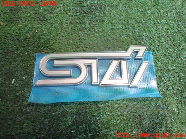 2UPJ-36741631]インプレッサ WRX-STi(GVF)エンブレム1 中古_m0001.jpg