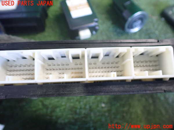 5UPJ-36746110]インプレッサ WRX-STi(GVF)エンジンコンピューター 中古_m0003.jpg