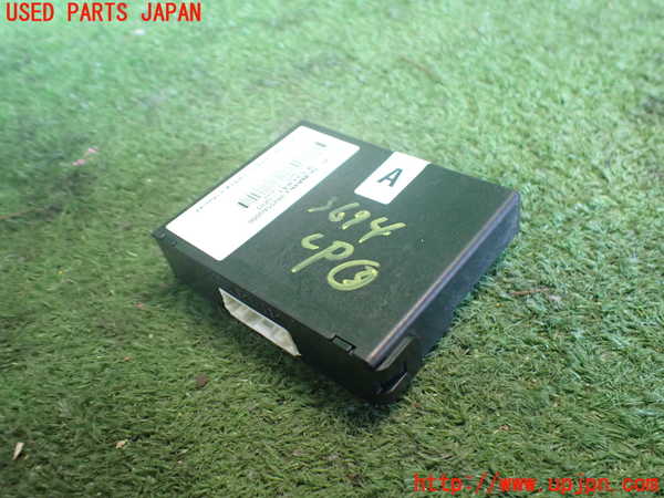 5UPJ-36746148]インプレッサ WRX-STi(GVF)コンピューター3 中古 88255AG000_m0001.jpg