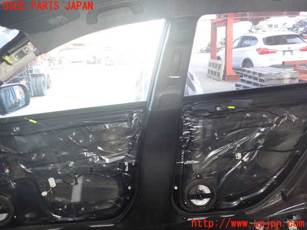 2UPJ-36747665]インプレッサ WRX-STi(GVF)右センターピラートリム 中古_m0001.jpg