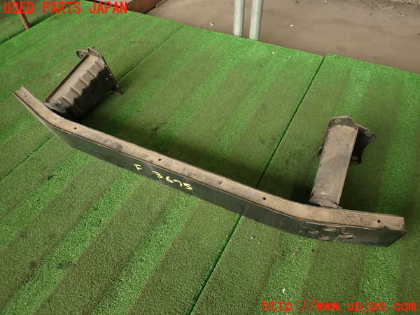 2UPJ-36751014]レクサス・IS F(USE20)フロントバンパーホースメント 中古_m0001.jpg