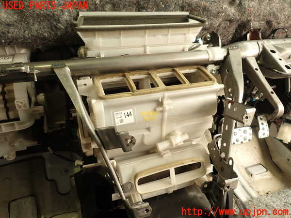 2UPJ-36756081]レクサス・IS F(USE20)エバポレーター1 中古_m0001.jpg