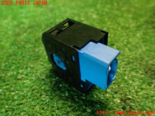 2UPJ-36756308]レクサス・IS F(USE20)スイッチ3 (走行モード切替) 中古_m0002.jpg