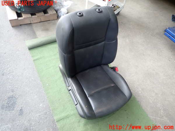 2UPJ-36767035]エクストレイル ハイブリッド(HNT32)運転席シート 中古_m0001.jpg