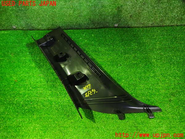 2UPJ-36777655]BMW ミニ(MINI)ジョンクーパーワークス(JCW)(XMJCW)右フロントピラートリム 中古_m0002.jpg