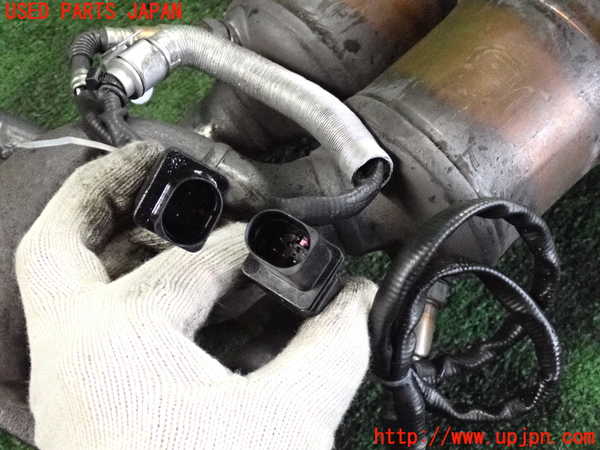 2UPJ-36782041]BMW 320i クーペ(WA20)(E92)エキマニ1 触媒 マニバーター 中古_m0003.jpg