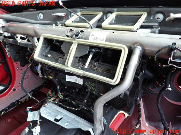 2UPJ-36786081]BMW 320i クーペ(WA20)(E92)エバポレーター1 中古_m0001.jpg