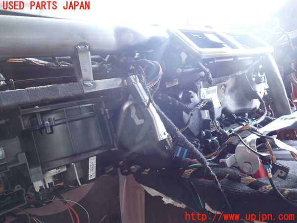 2UPJ-36786081]BMW 320i クーペ(WA20)(E92)エバポレーター1 中古_m0002.jpg