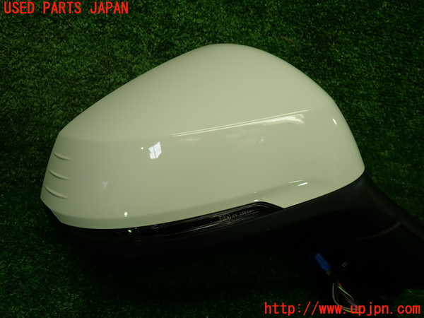 1UPJ-36801210]BMW 218i アクティブツアラー U06(62BX15)右ドアミラー 中古_m0002.jpg