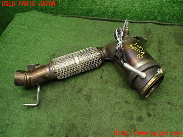 1UPJ-36802661]BMW 218i アクティブツアラー U06(62BX15)触媒1 中古_m0001.jpg