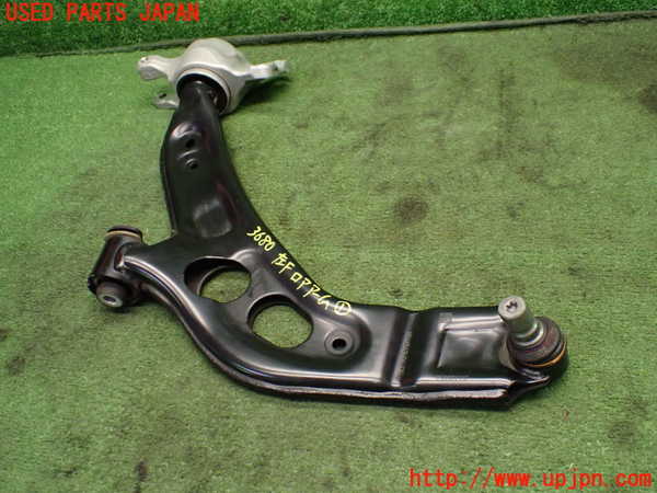 1UPJ-36805186]BMW 218i アクティブツアラー U06(62BX15)左フロントロアアーム1 中古_m0001.jpg