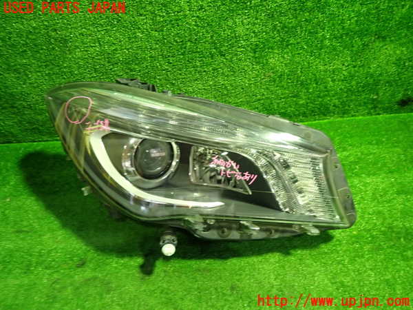 1UPJ-36811130]ベンツ AMG CLA45 4MATIC(117352 C117)右ヘッドライト HID 中古_m0001.jpg