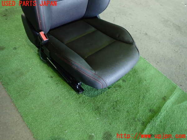 1UPJ-36817065]ベンツ AMG CLA45 4MATIC(117352 C117)助手席シート 中古_m0003.jpg