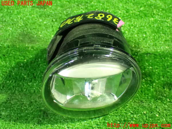 5UPJ-36821182]アルファード(AGH30W)左フォグ 中古_m0001.jpg