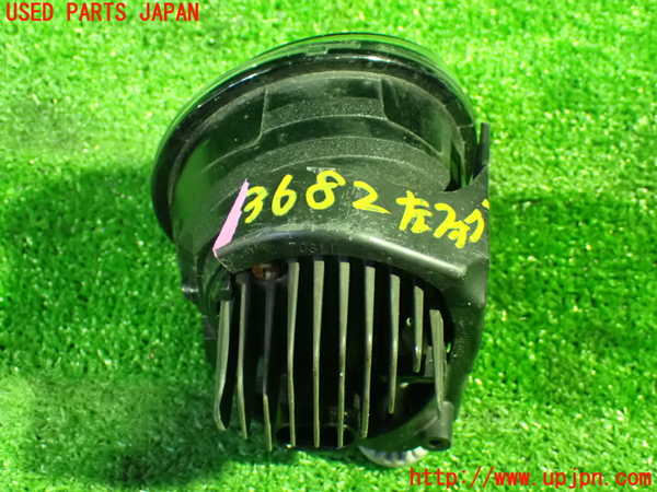 5UPJ-36821182]アルファード(AGH30W)左フォグ 中古_m0002.jpg