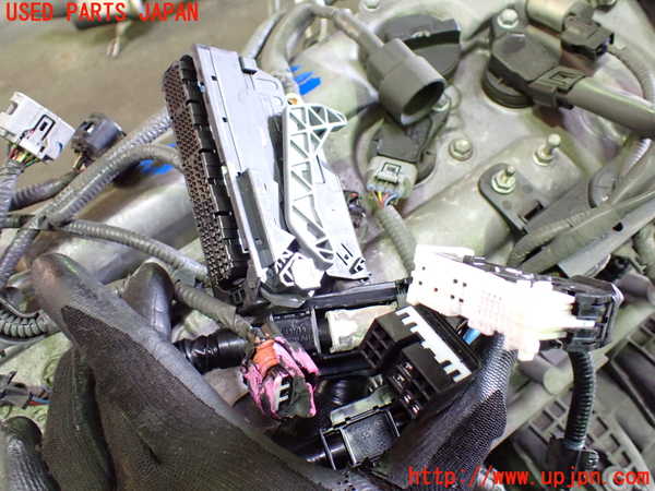 1UPJ-36822010]アルファード(AGH30W)エンジン 2AR-FE ジャンク_m0003.jpg