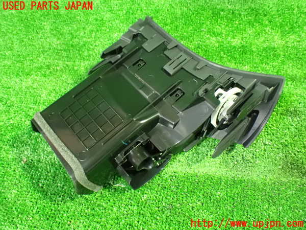 1UPJ-36827526]アルファード(AGH30W)エアコン吹き出し口1(右) 中古_m0002.jpg