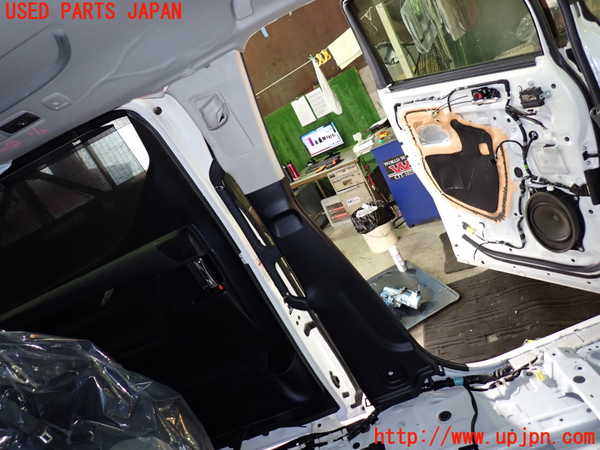 5UPJ-36827670]アルファード(AGH30W)左センターピラートリム 中古_m0001.jpg