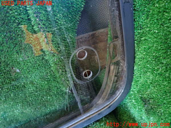 1UPJ-36841370]デリカ スターワゴン(P25W)右サイドセンターガラス 中古(43R-00073 M2A4)_m0002.jpg