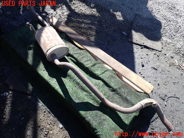 1UPJ-36842671]デリカ スターワゴン(P25W)リアマフラー1 中古_m0001.jpg