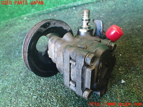 5UPJ-36844250]デリカ スターワゴン(P25W)パワステポンプ 中古_m0002.jpg