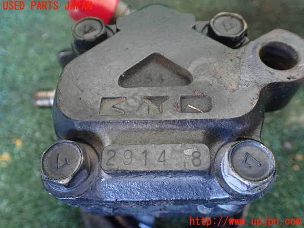 5UPJ-36844250]デリカ スターワゴン(P25W)パワステポンプ 中古_m0005.jpg