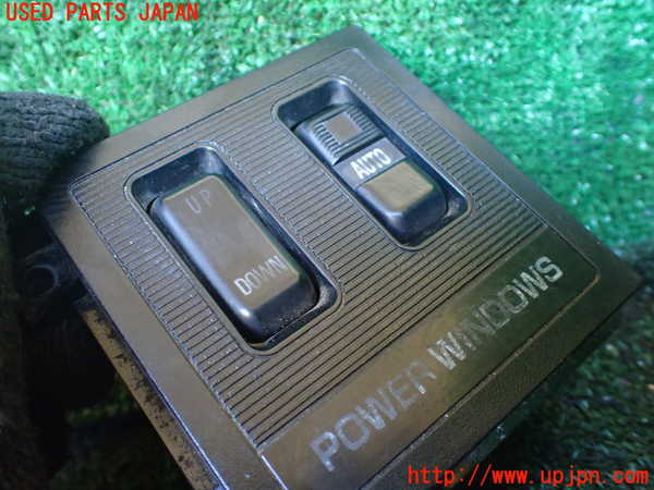 1UPJ-36846265]デリカ スターワゴン(P25W)センターパワーウィンドウスイッチ 中古_m0002.jpg