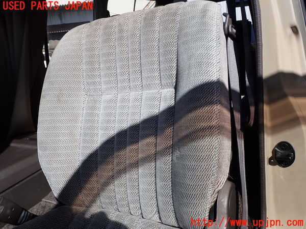 5UPJ-36847065]デリカ スターワゴン(P25W)助手席シート 中古_m0002.jpg