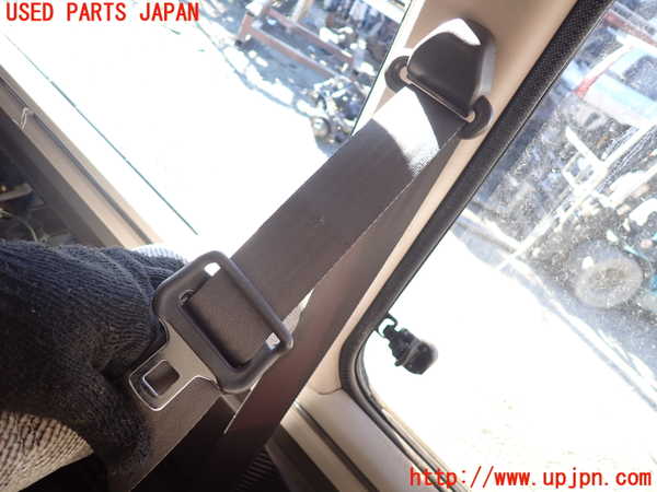 5UPJ-36847155]デリカ スターワゴン(P25W)右2列目シートベルト 中古_m0001.jpg