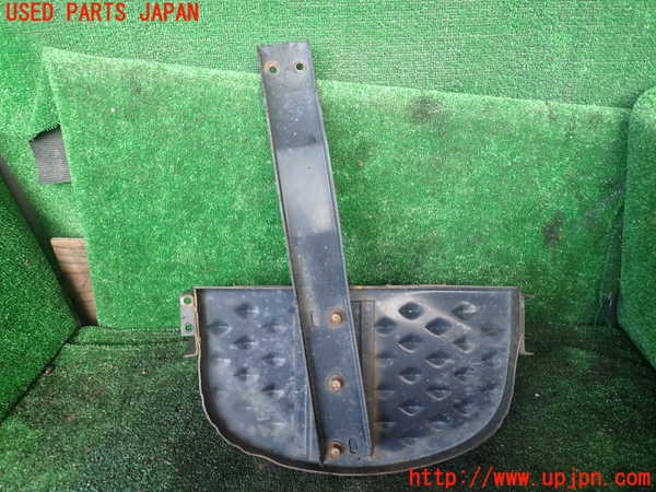 1UPJ-36851390]三菱ジープ(J55)右サイドステップ 中古_m0003.jpg