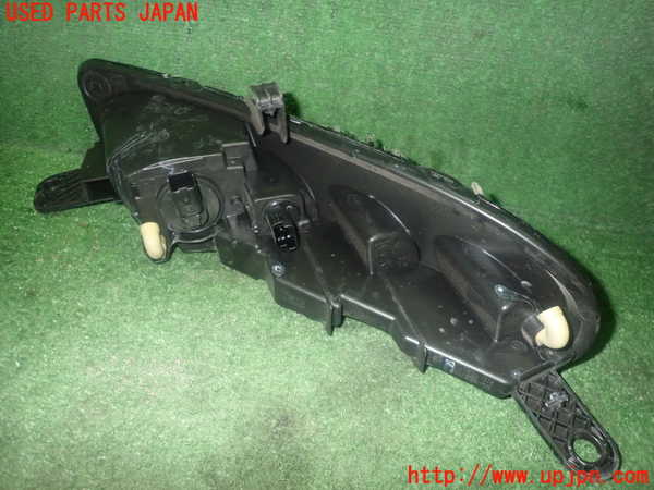 1UPJ-36871152]シトロエン・BERLINGO(ベルランゴ)(K9CYH01)左コーナーランプ 中古_m0002.jpg