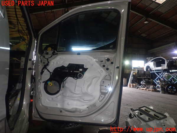 1UPJ-36871230]シトロエン・BERLINGO(ベルランゴ)(K9CYH01)右前ドア 【ジャンク】_m0002.jpg