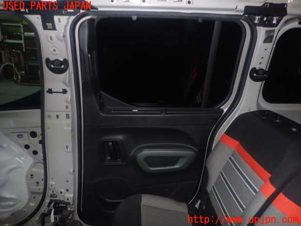 1UPJ-36871290]シトロエン・BERLINGO(ベルランゴ)(K9CYH01)右後ドア 中古_m0003.jpg