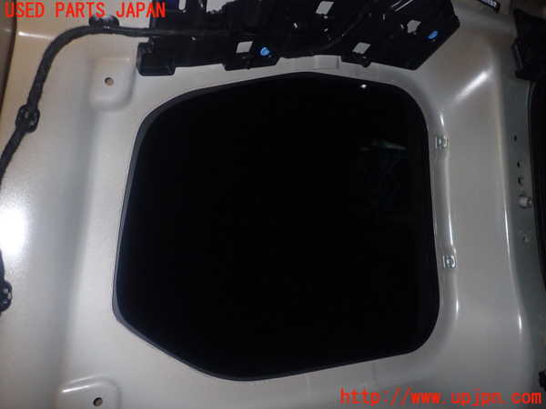 1UPJ-36871382]シトロエン・BERLINGO(ベルランゴ)(K9CYH01)左クォーターガラス 中古_m0002.jpg
