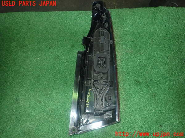 1UPJ-36871536]シトロエン・BERLINGO(ベルランゴ)(K9CYH01)左テールランプ 中古_m0004.jpg