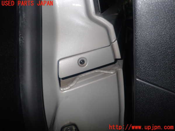 1UPJ-36871362]シトロエン・BERLINGO(ベルランゴ)(K9CYH01)左スライドレールカバー 中古_m0002.jpg