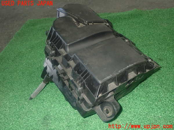 1UPJ-36872560]シトロエン・BERLINGO(ベルランゴ)(K9CYH01)エアクリーナーボックス 中古_m0002.jpg