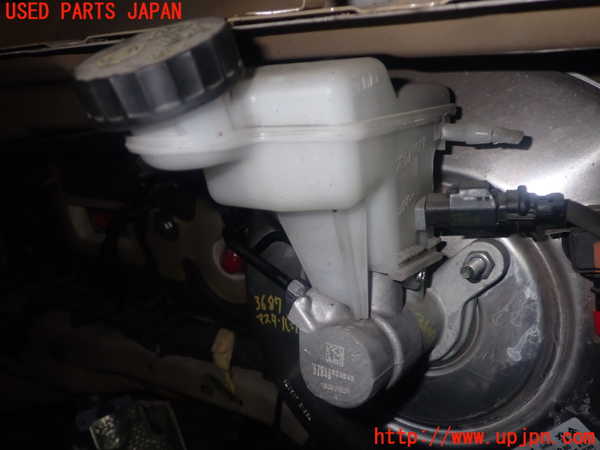 1UPJ-36874050]シトロエン・BERLINGO(ベルランゴ)(K9CYH01)ブレーキマスターシリンダー 中古_m0001.jpg