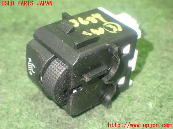 1UPJ-36876308]シトロエン・BERLINGO(ベルランゴ)(K9CYH01)スイッチ3 (ヘッドランプレベリング) 中古_m0002.jpg