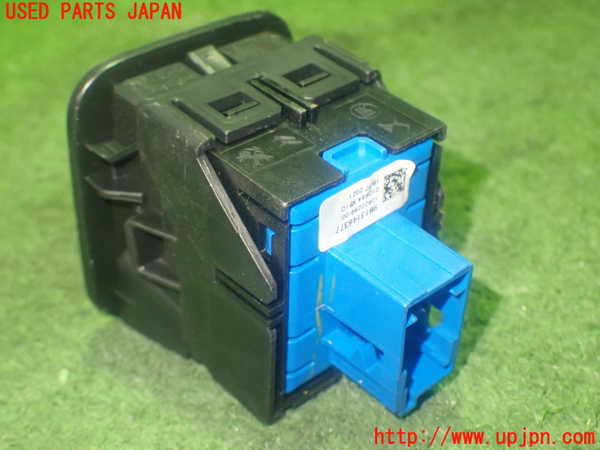 1UPJ-36876310]シトロエン・BERLINGO(ベルランゴ)(K9CYH01)スイッチ5 (パーキング) 中古_m0003.jpg