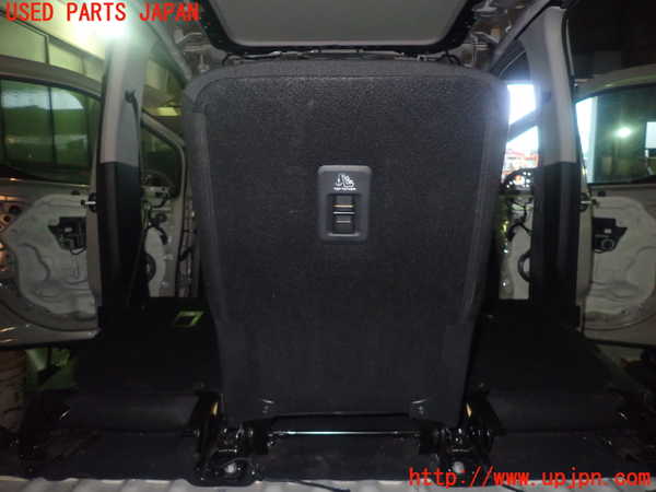 1UPJ-36877125]シトロエン・BERLINGO(ベルランゴ)(K9CYH01)2列目シート 中古_m0004.jpg