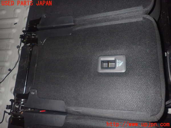 1UPJ-36877125]シトロエン・BERLINGO(ベルランゴ)(K9CYH01)2列目シート 中古_m0005.jpg