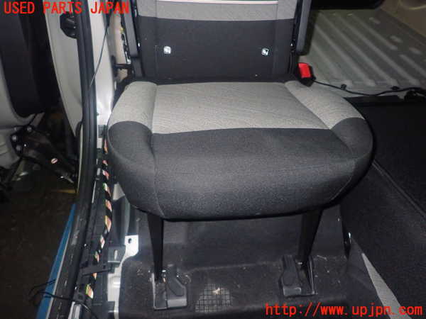 1UPJ-36877145]シトロエン・BERLINGO(ベルランゴ)(K9CYH01)右2列目シート 中古_m0003.jpg