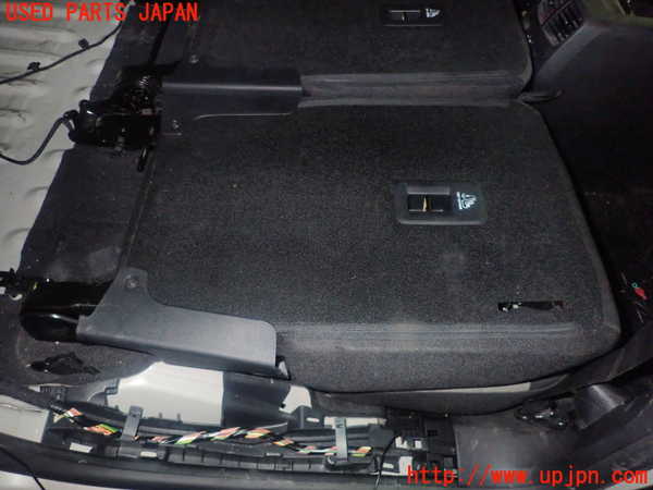 1UPJ-36877145]シトロエン・BERLINGO(ベルランゴ)(K9CYH01)右2列目シート 中古_m0005.jpg