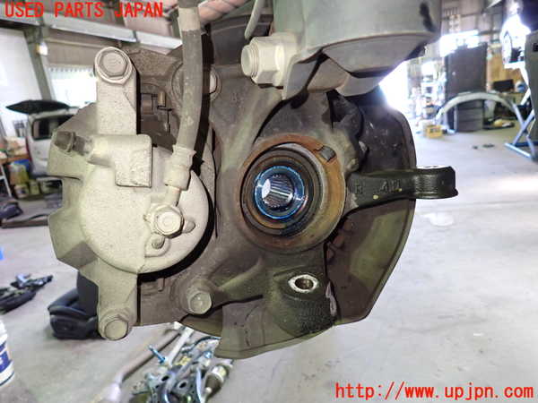 1UPJ-36884290]ヴォクシー(ノア)(ZRR80W)右フロントナックルハブ 中古_m0002.jpg